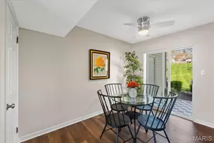 1551 Swallow Dr, Saint Louis, MO 63144 - Photo 6