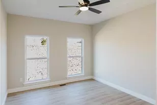 5333 Tesson Ct, Saint Louis, MO 63128 - Photo 12