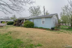 703 W Parkview Dr, New Melle, MO 65013 - Photo 2