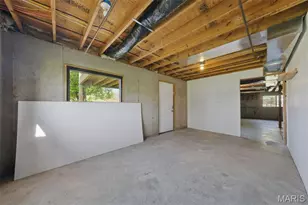 908 Railroad Ave, Foley, MO 63347 - Photo 22