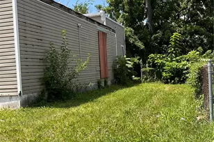 5519 Partridge Ave, Saint Louis, MO 63120 - Photo 2