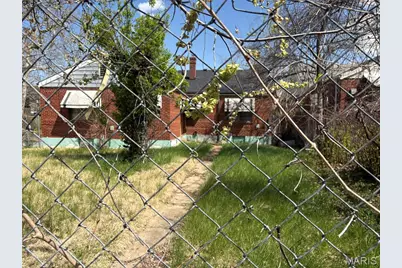 8459 Newby Street, Saint Louis, MO 63147 - Photo 2