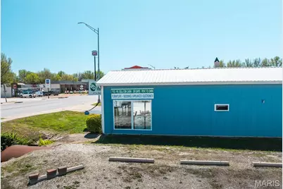 327 N Jefferson Street, St James, MO 65559 - Photo 10