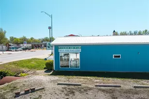 327 N Jefferson St, St James, MO 65559 - Photo 10