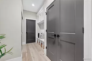 11 N Tealbrook Dr, Saint Louis, MO 63141 - Photo 8