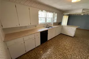 3103 Bloomfield Rd, Cape Girardeau, MO 63703 - Photo 6