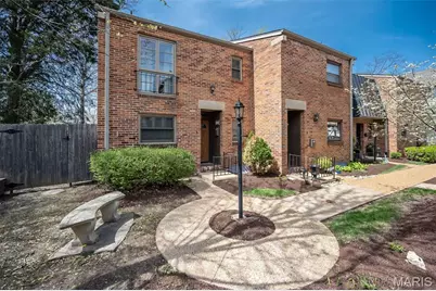 426 S Kirkwood Road #A, Saint Louis, MO 63122 - Photo 1