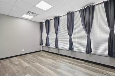 581 E Cherry Street, Troy, MO 63379 - Photo 16