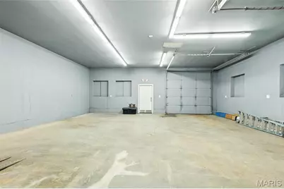 581 E Cherry Street, Troy, MO 63379 - Photo 30