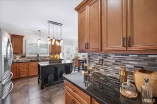 16042 Nantucket Island Dr, Wildwood, MO 63040 - Photo 32