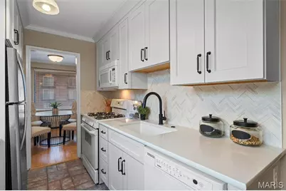 4466 West Pine Boulevard #2E, Saint Louis, MO 63108 - Photo 6