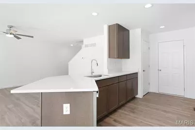 12 Fairmount Grove Drive, Saint Peters, MO 63376 - Photo 8