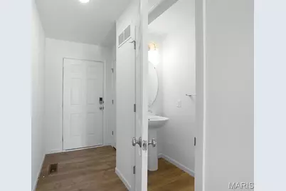 12 Fairmount Grove Drive, Saint Peters, MO 63376 - Photo 2