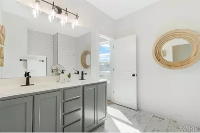 100 Fiddler's Close #100 STB, Washington, MO 63090 - Photo 8