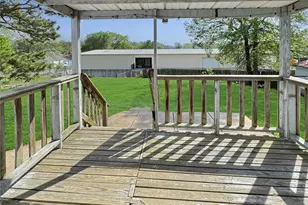 110 E 6th St, Washington, MO 63090 - Photo 30