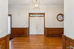 13260 Tall Pine Ct, Town and Country, MO 63017 - Photo 2