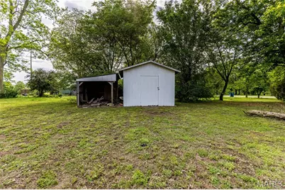 211 E Elm, Bertrand, MO 63823 - Photo 30