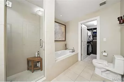 232 N Kingshighway Boulevard #907, Saint Louis, MO 63108 - Photo 16