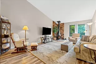 1380 Heritage Landing, Saint Charles, MO 63303 - Photo 10