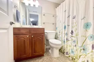 9218 Bent Pine Ct, Saint Louis, MO 63126 - Photo 8