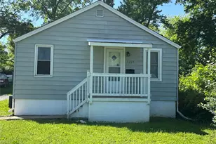3219 Royalton Ave, Saint Louis, MO 63114 - Photo 1