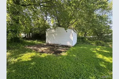 3219 Royalton Avenue, Saint Louis, MO 63114 - Photo 10