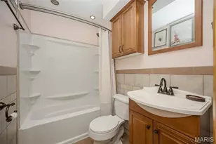 12050 Maidstone Ct, Florissant, MO 63033 - Photo 32