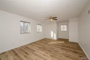 12050 Maidstone Ct, Florissant, MO 63033 - Photo 20