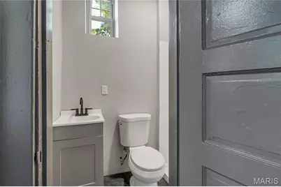 214 W Steins, Saint Louis, MO 63111 - Photo 16