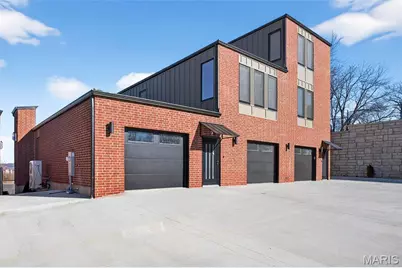 1017 River Bluff Drive, Washington, MO 63090 - Photo 2