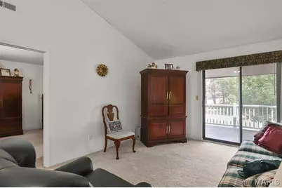 1306 Glendale Gardens Drive #C, Glendale, MO 63122 - Photo 12