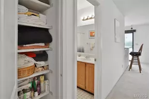 1306 Glendale Gardens Dr, Glendale, MO 63122 - Photo 38