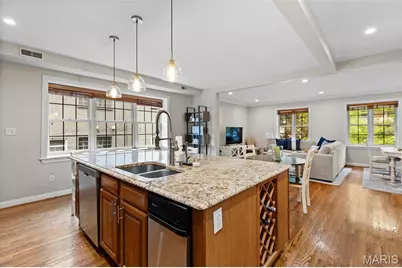 7520 Buckingham Drive #1W, Saint Louis, MO 63105 - Photo 6