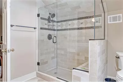 146 N Bemiston Avenue, Clayton, MO 63105 - Photo 34