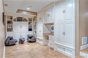 146 N Bemiston Ave, Clayton, MO 63105 - Photo 38