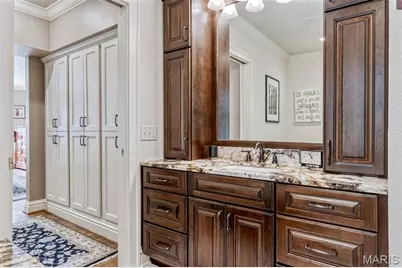 146 N Bemiston Avenue, Clayton, MO 63105 - Photo 20