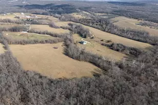 2380 Hwy Jj, Elsberry, MO 63343 - Photo 34