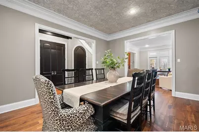 155 Gay Avenue, Clayton, MO 63105 - Photo 8