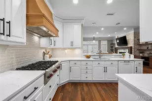 155 Gay Ave, Clayton, MO 63105 - Photo 6