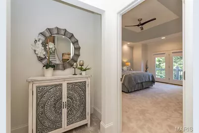 111 N Mosley Road, Saint Louis, MO 63141 - Photo 14