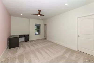 111 N Mosley Road, Saint Louis, MO 63141 - Photo 28