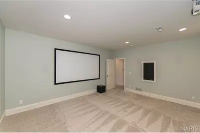 111 N Mosley Road, Saint Louis, MO 63141 - Photo 30