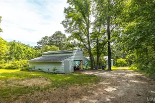 161 Cobblestone Rd, Shelbyville, MO 65565 - Photo 12