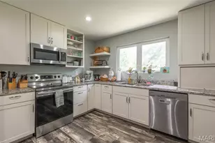 161 Cobblestone Rd, Shelbyville, MO 65565 - Photo 4