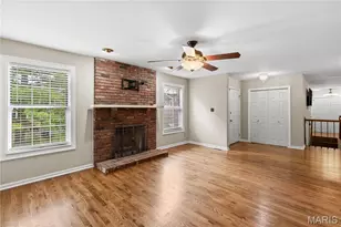 5108 Kennerly Pl Dr, Saint Louis, MO 63128 - Photo 6