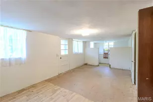 504 N Pine St, Richland, MO 65556 - Photo 12