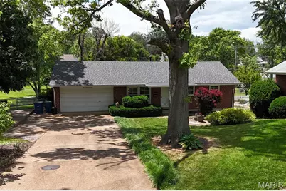 9117 Tiber Court, Affton, MO 63123 - Photo 6