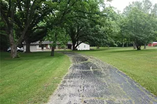 12187 Pike 162, Louisiana, MO 63353 - Photo 18