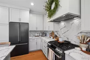 501 Fairway Oaks Dr, Eureka, MO 63025 - Photo 18