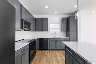 2 Fieldcrest At River Bluffs Meadows, Florissant, MO 63031 - Photo 10